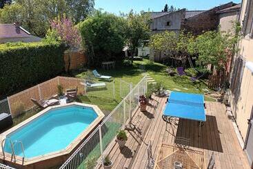 Aamiaismajoitus (B&B) Le Relais Du Fraysse Chambres D Hôtes