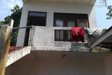 هتل Niro Villa