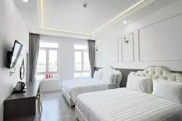 Paris Hotel Châu đốc