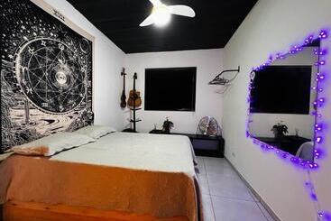 ペンション Deivão Host