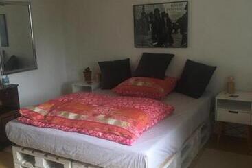 פנסיון Charmante Unterkunft Ohne Küche In Niestetal Bei Kassel