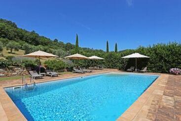 مبيت وإفطار Abbadia Wine Relais