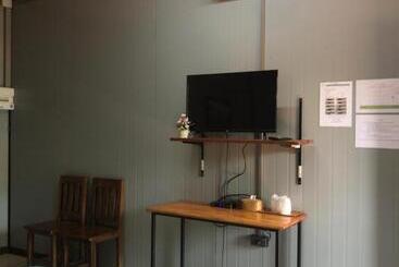 Hotel โรงแรมกรีนแฮปปี้โฮมสเตย์