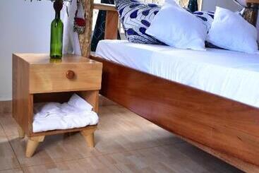 Отель Kilimanjaro Accommodation