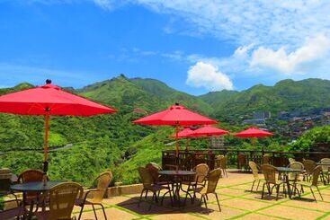 تختخواب و صبحانه Formosa Arcadian Villa