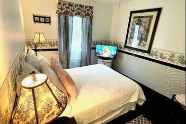 Bed and Breakfast Walden On The Pond