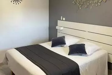 Hotel Sarl Macarena