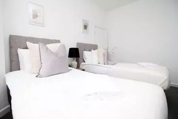 پانسیون Garden | Parking | 4br