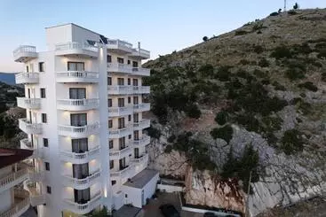 Sky Way Skk Luxury Apartments