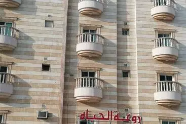 ホテル Rawat Al Heah Suits