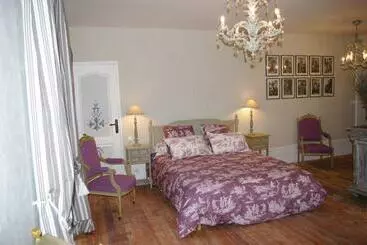 Bed and Breakfast Chateau De Pommeuse