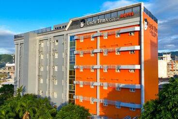 Cebu Uncle Tom S Cabin Hotel Powered By Cocotel
