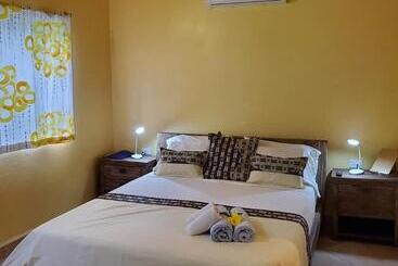 Aamiaismajoitus (B&B) Casa Barbara