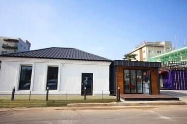 Apartament Ed Pension Jeju