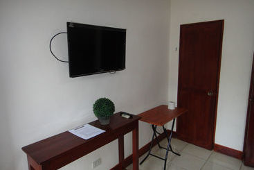 Пансион Arnaldo's Place Guest House