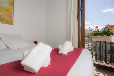 آپارتمان Singularstays Plaza Del Mercado
