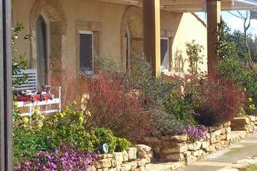 مبيت وإفطار Riserva Del Noce