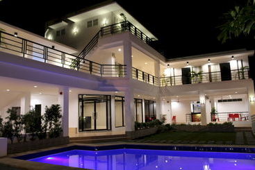 בית מלון כפרי Be Ing Suites