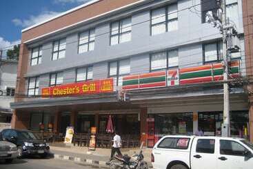 Baan Saikao Plaza Hotel & Service Apartment