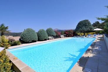 בית מלון כפרי Domaine De Saint Pierre