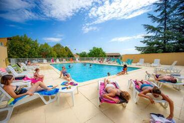 Resort Vtf Le Domaine Du Grand Luberon