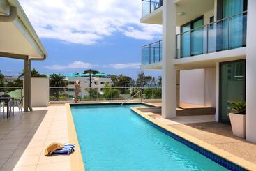 Апартаменты Beach On Sixth