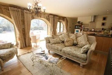 Aparthotel Falstone Barns