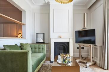 Lympstone Manor Hotel Restaurant & Vineyard   Relais & Chateaux