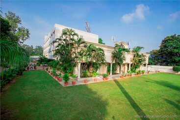 Hotel Vits Shalimar Ankleshwar