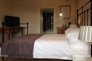 Bed and Breakfast Saul Farm