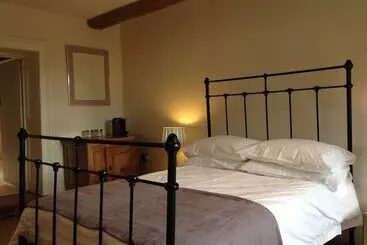 Bed and Breakfast Saul Farm