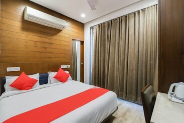 Super Collection O Airport Road Formerly Hotel Kyra