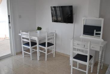 Pisos turísticos Flisvos Beach Apartments