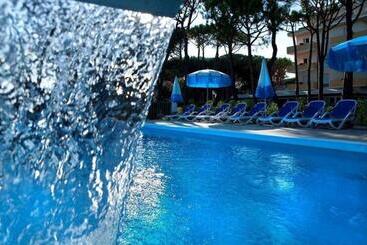 Aparthotel La Pineta