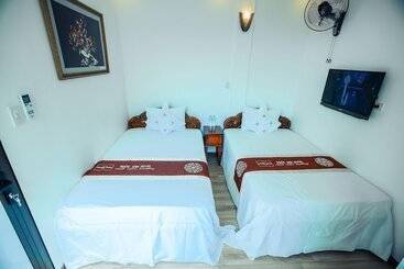 فندق Ngoc Anh Legend