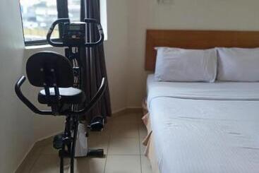 בית מלון כפרי Sri Sutra Pj 222