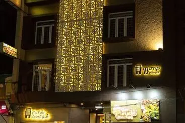 Hotel Treebo Berrys Boutique