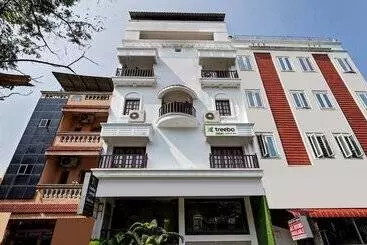 Hotel Treebo Grace Inn, 3 Min Walk From Promenade Beach