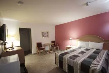 مُتل 6267 Persepolis Inn