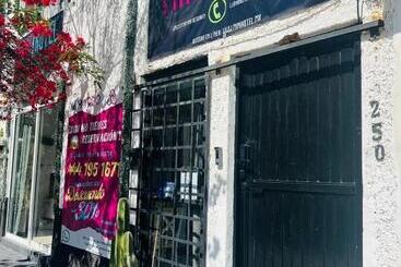 آپارتمان Mini Hotel San Luis Potosí
