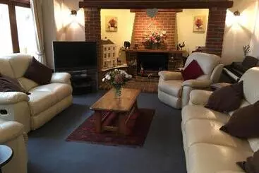 Trumbles Gatwick B&b