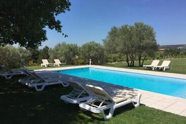 Bed and Breakfast La Bastide Au Ventoux