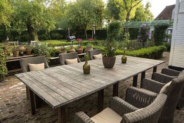 호텔 B&b Pronkenburg