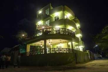 هتل Leisure Boutique