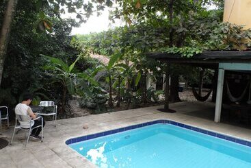 Отель Hostal Casa Ram