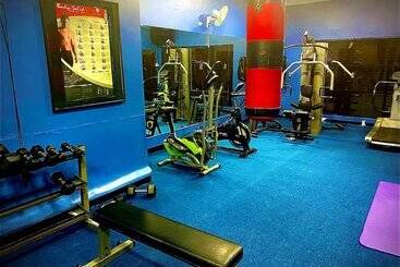 酒店 Sportsmens Lodge