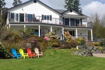 Otel 4 Beaches Bed & Breakfast