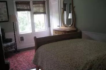 Hotelli Guerneville Lodge