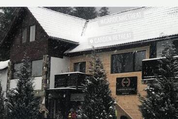 Bed and Breakfast Garden Retreat