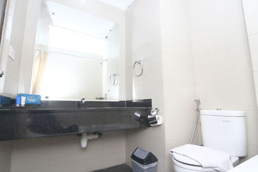 ホテル Airy Harbour Bay Duyung Batam